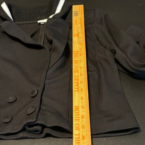 Cabi Wondrous Black Tie Jacket 6033 Long Sleeve Crop Button Stretch Womens Sz 12 - Picture 5 of 7